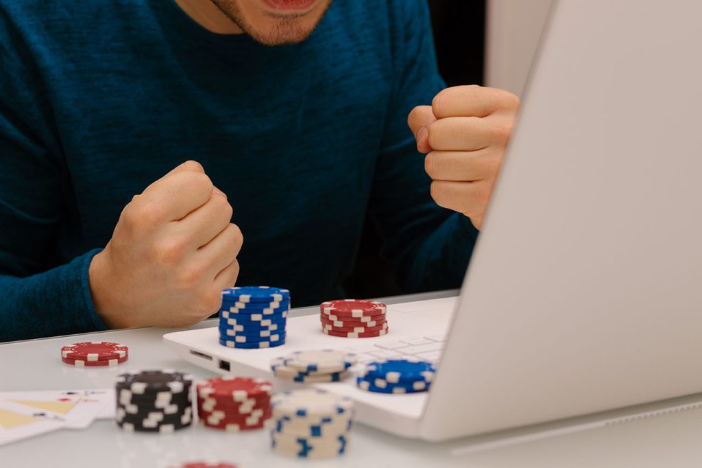  Online casino games.
